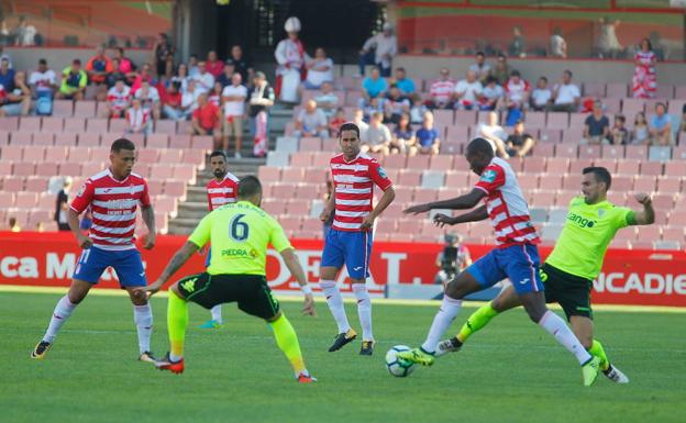 El doble reto del Granada en Córdoba