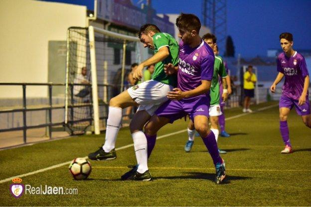 El Real Jaén superó al CD Torredelcampo, con protagonismo del bloque juvenil.