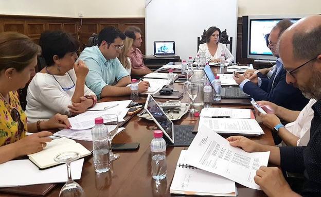 Reunión de la Comisión de Patrimonio y Ciudad.