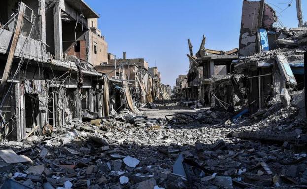 Una imagen de Raqa, con decenas de edificios derribados./Afp