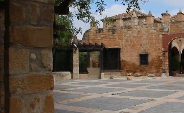 El Ayuntamiento de Mengíbar adquiere la Casa Palacio