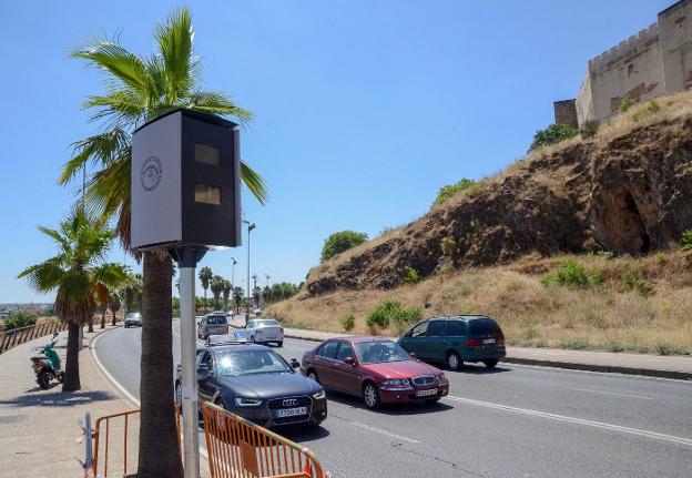Los nuevos radares serán iguales al que aparece en imagen./IDEAL