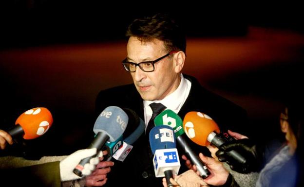 El abogado defensor de José Enrique Abuín Gey, alias 'El Chicle', José Ramón Sierra. /Efe