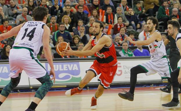 Participa en el sorteo de 240 entradas dobles para ver el CB Granada - Plasencia