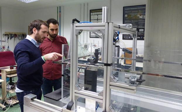 La UJA diseña un dispositivo que mejora la aerodinámica de los vehículos terrestres de mercancías