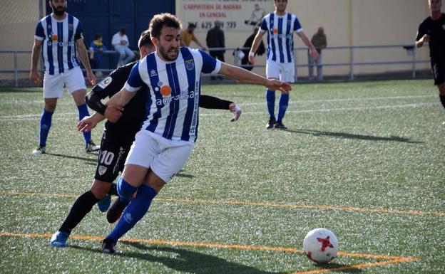 El Agroisa Huétor Tájar también puede con el Linares, al que aleja de sus aspiraciones de fase de ascenso