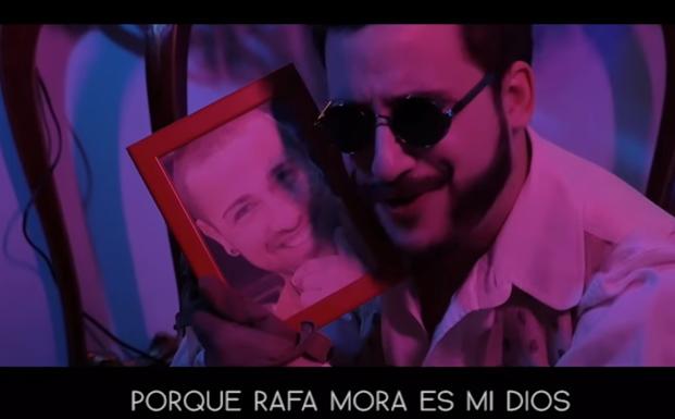 'Lo cualo', la parodia viral de 'Lo Malo' que se mete con la incultura de los jóvenes
