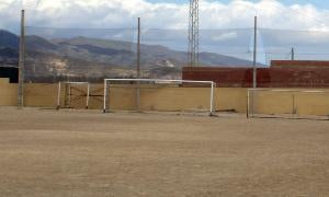 Imagen de la portería donde el pasado lunes falleció un joven de 15 años en el término municipal de La Mojonera/ F. G./