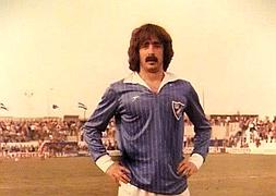 Manolo Preciado como jugador del Linares. / ANTONIO DEL ARCO/
