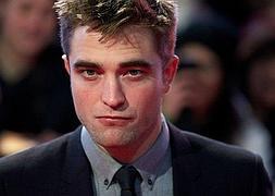 Robert Pattinson, una fiesta para olvidar a Kristen Stewart