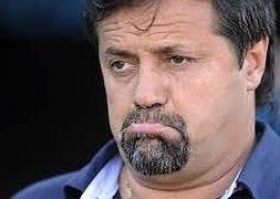Caruso Lombardi advierte a la directiva de Quilmes