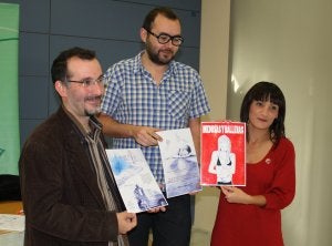 Casasola, Monteys y Manzano dan a conocer el premio. / M. Á. A./