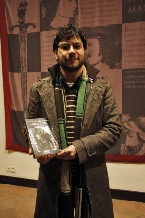 El autor, Jorge Marco, en la Casa de los Tiros. :: T. MARTINEZ/