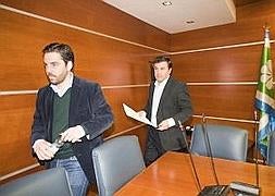 Ignacio Pérez (izq.) e Ignacio Fernández podrían presentar su dimisión. :: ALFREDO AGUILAR/