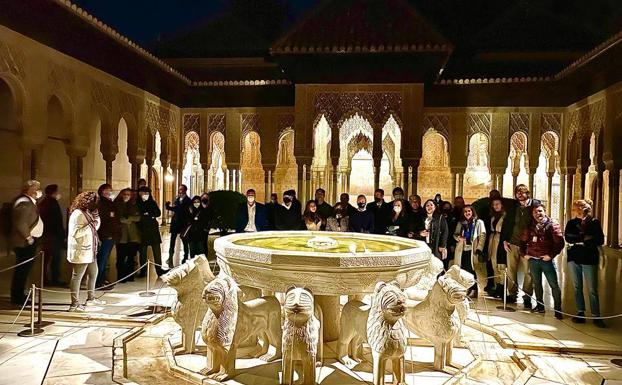La 'Marca Macael' revive su pasado Nazarí en un espectacular evento en el marco de la Alhambra