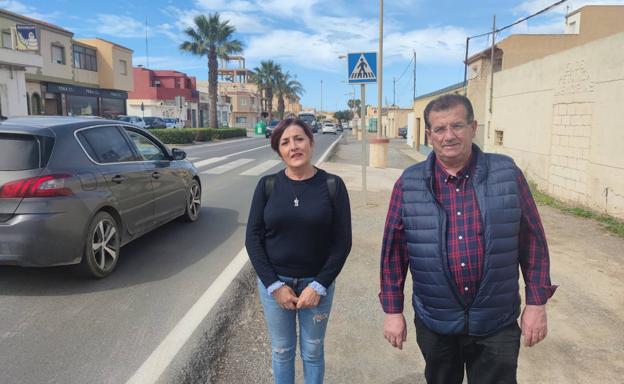 El PSOE califica de «chapuza» el rebaje del firme realizado en la carretera de Las Norias