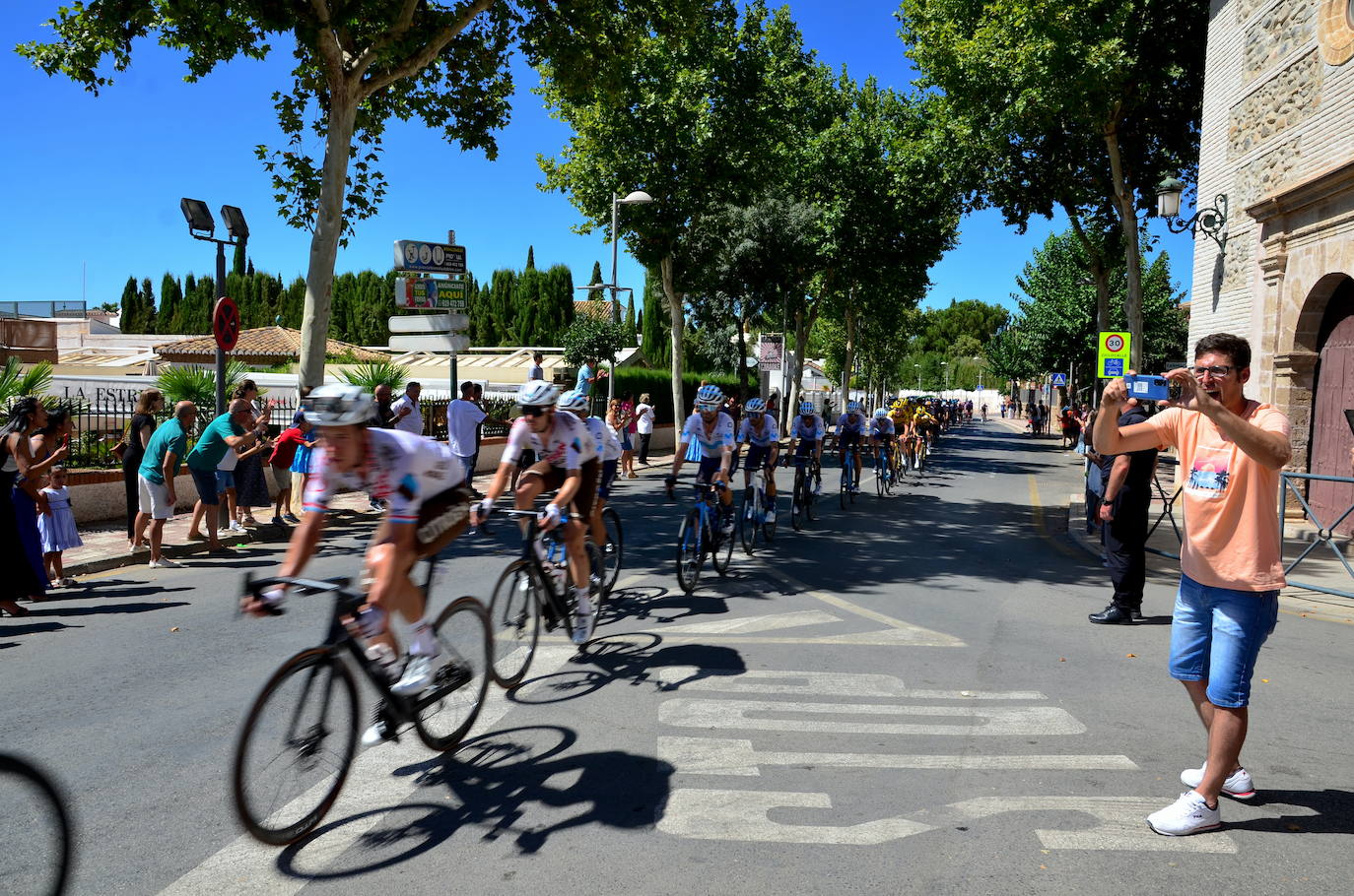 Así ha sido el paso de la Vuelta Ciclista a España por Huétor Vega