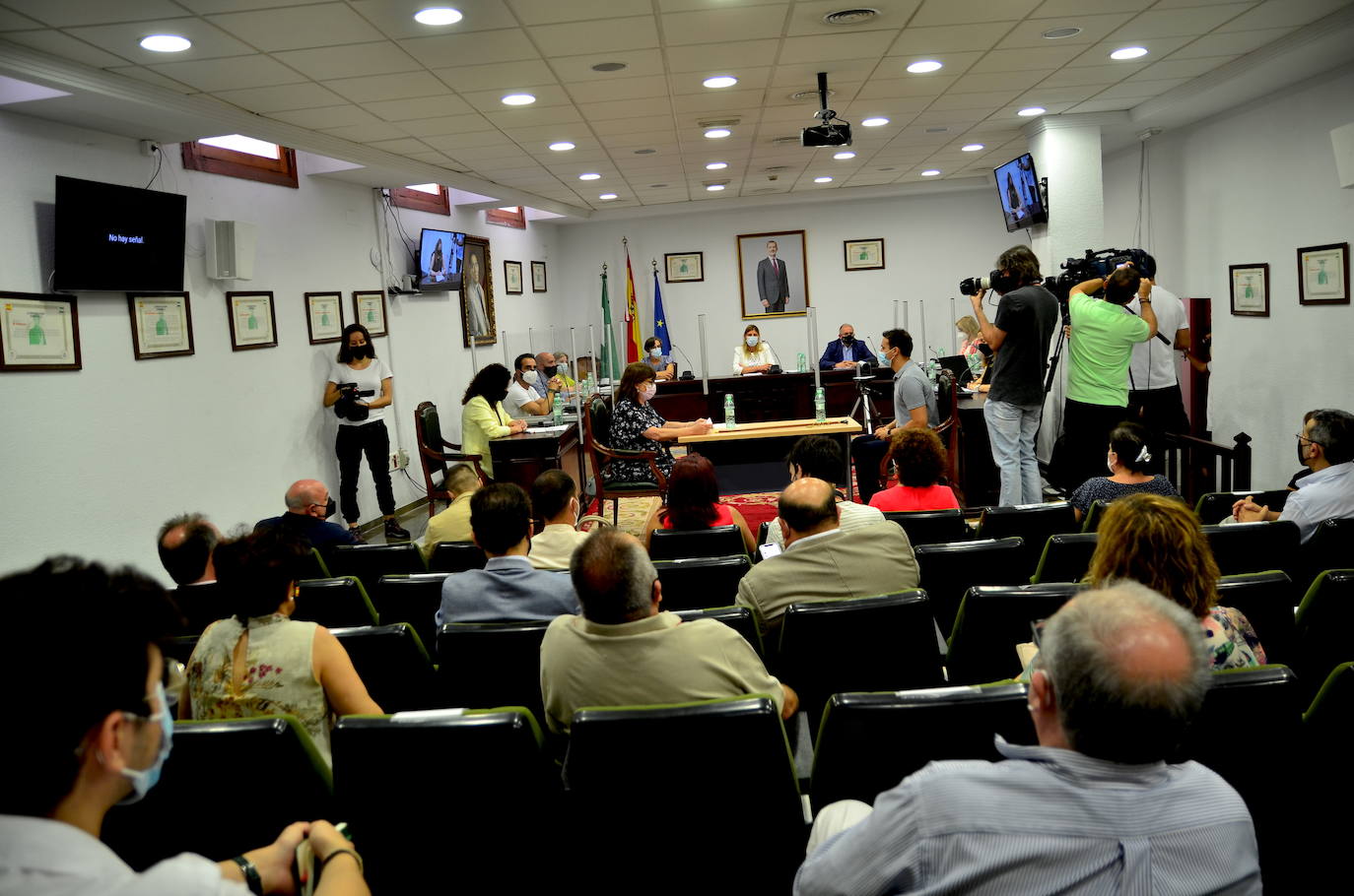 Purificación López Quesada, nueva alcaldesa de La Zubia tras prosperar la moción de censura