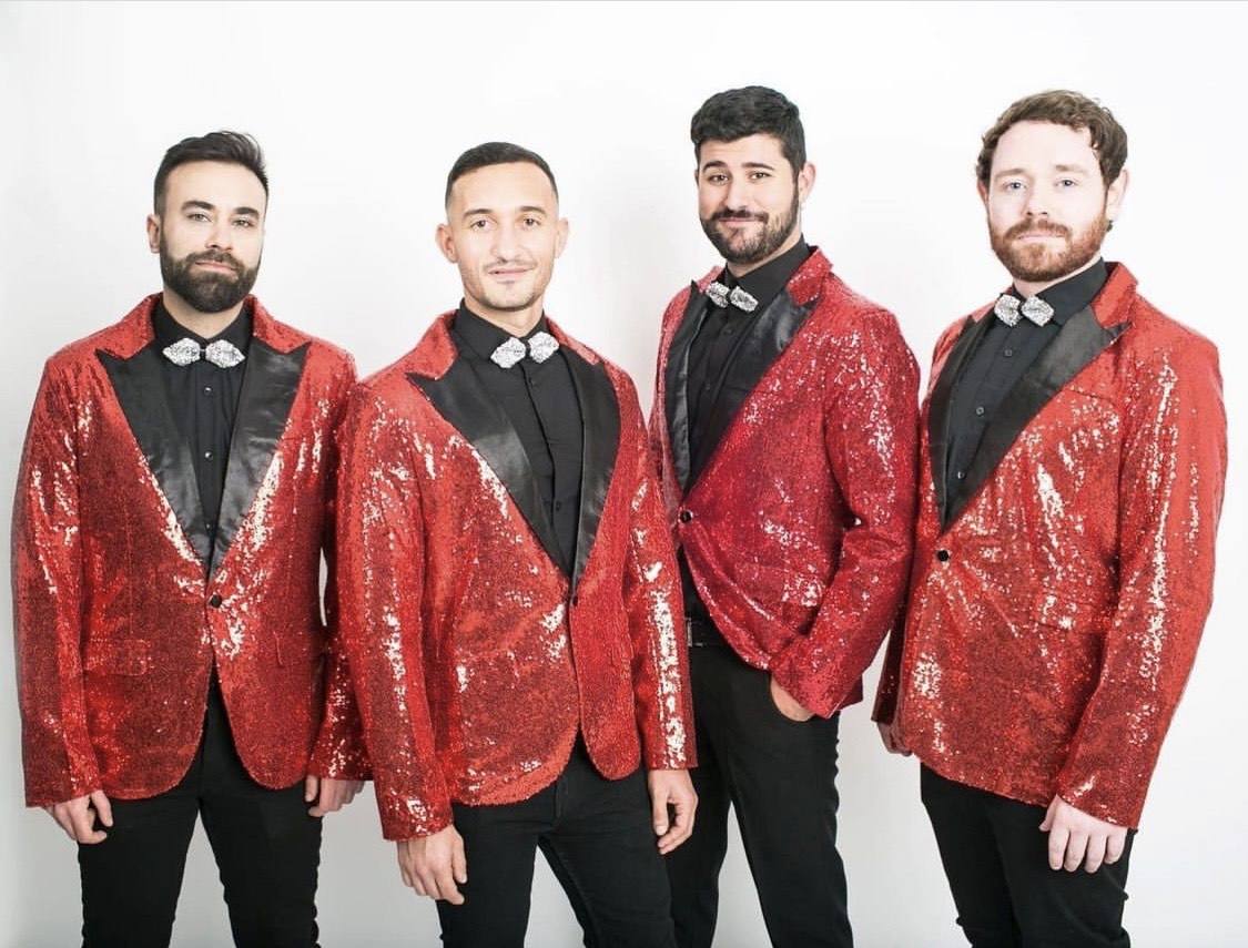 El Coro de Hombres Gays de Madrid pone el broche a las 'Veladas Musicales' de La Zubia