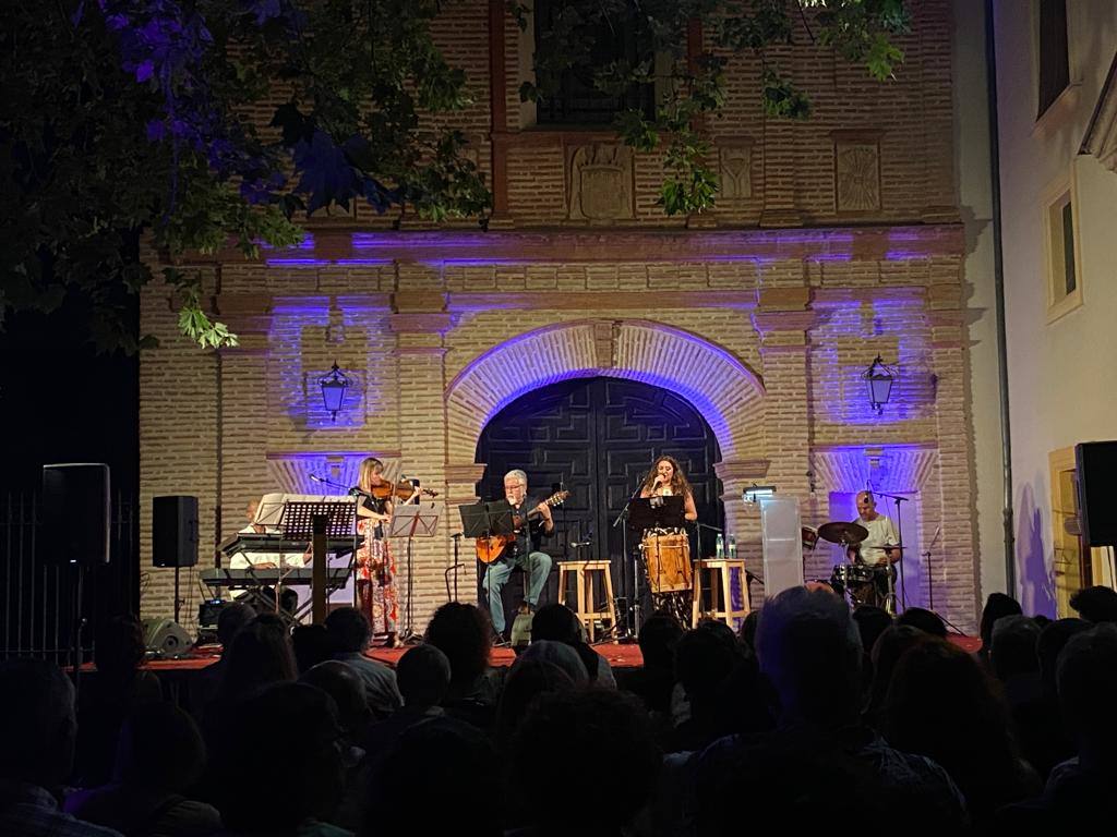 José Sacristán recibe este martes el 'XI Premio Internacional Poesía en el Laurel' en La Zubia
