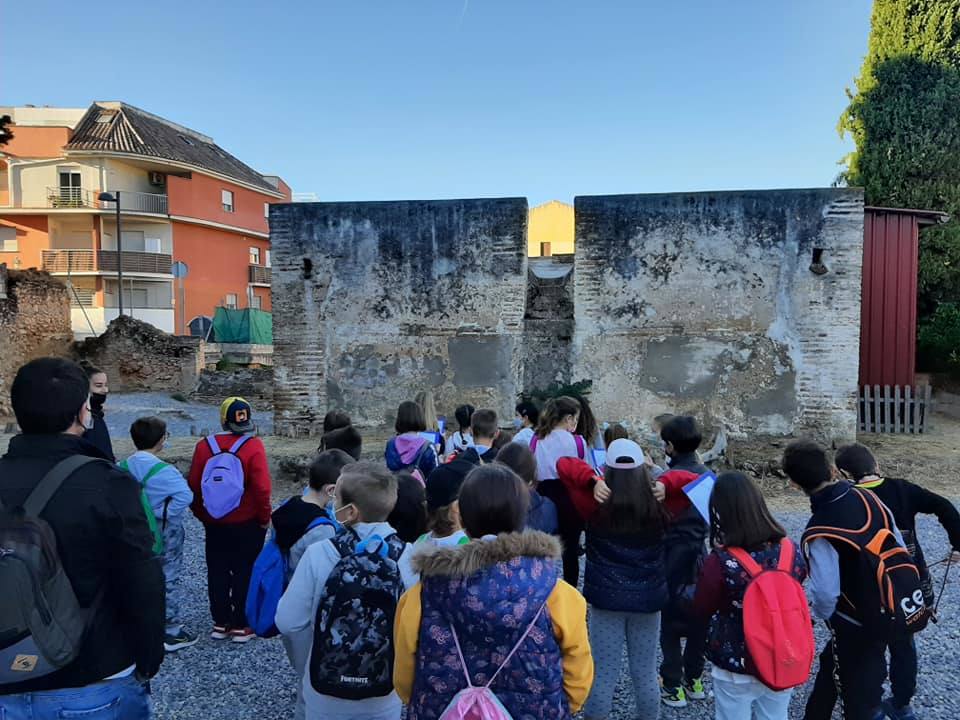 Los escolares de La Zubia conocen la historia del municipio a través de visitas guiadas
