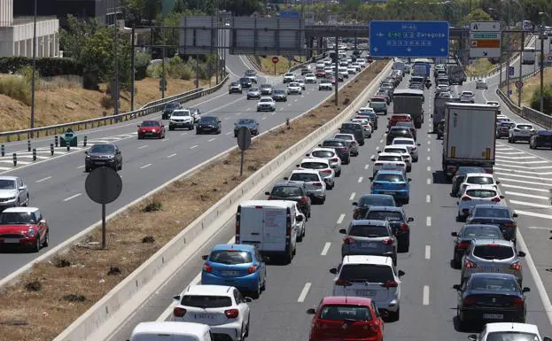 Imagen tomada el viernes de la M-40 en Madrid./efe