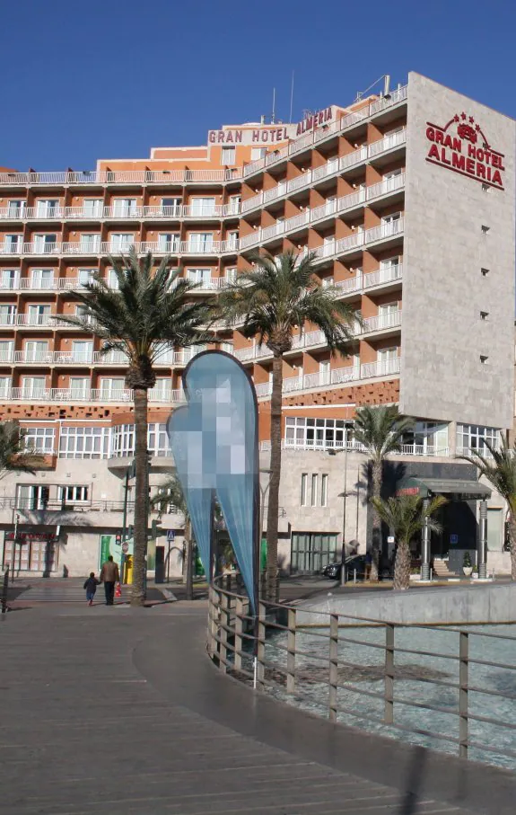 El Gran Hotel Almería se desvincula de Vita Hoteliers, en ...